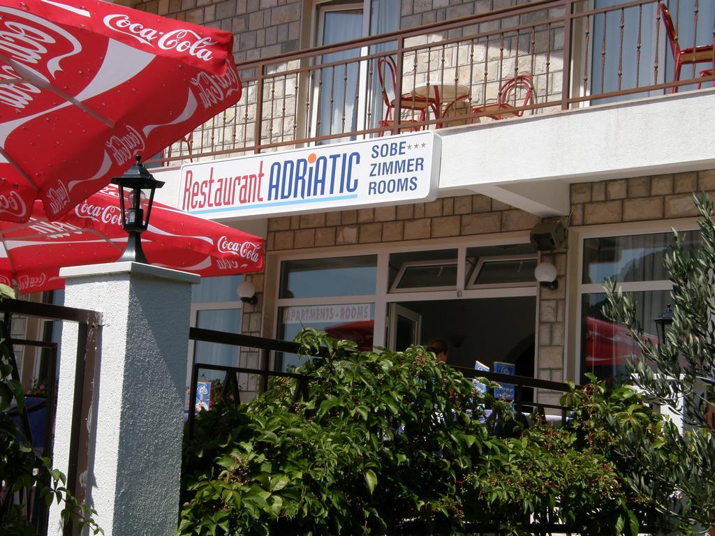 Guest House & Restaurant Adriatic เคล็ค ภายนอก รูปภาพ
